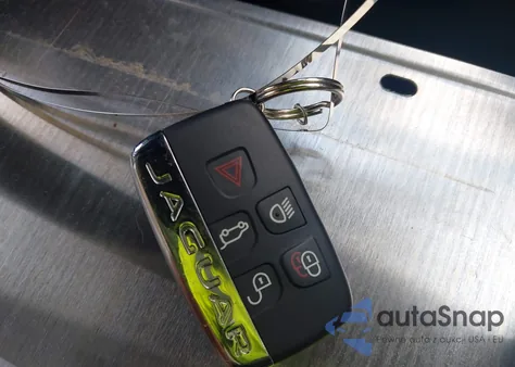 2019 Jaguar F-Pace 25T Prestige из США, поврежденный, VIN SADCK2FX9KA369741